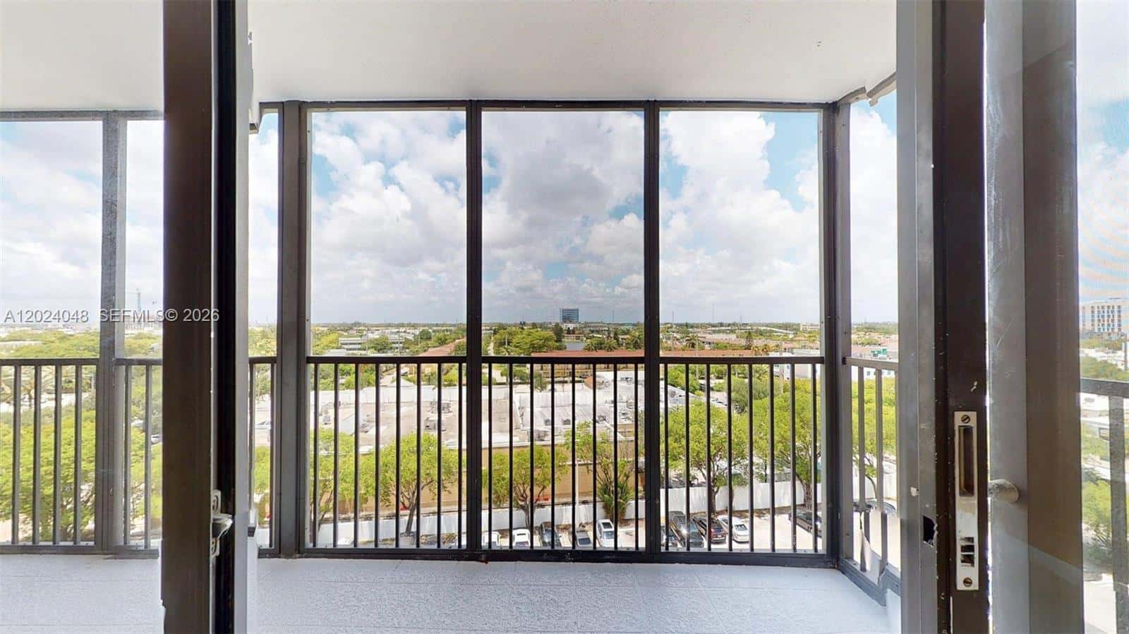 20100 W Country Club Dr # 801, Aventura FL 33180