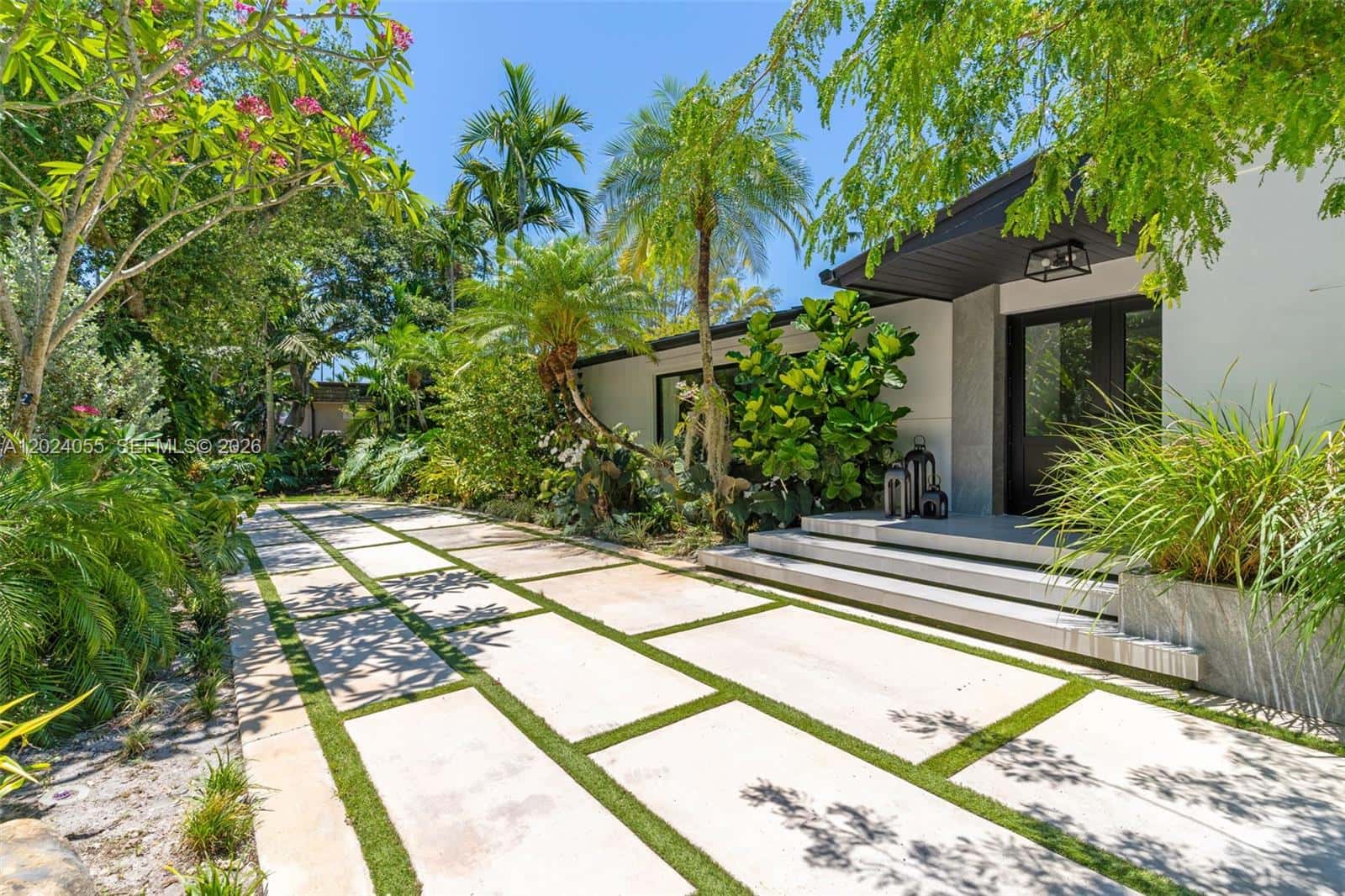 13400 SW 70th Ave, Pinecrest FL 33156