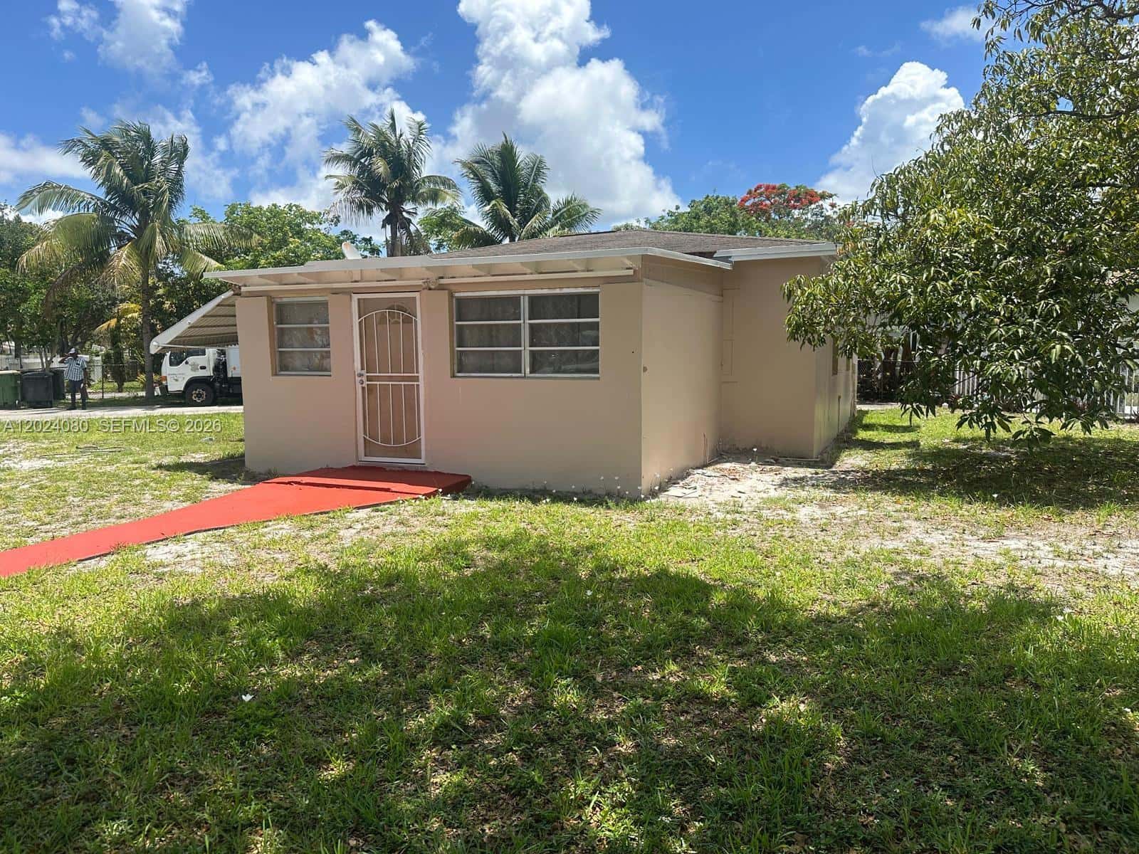 12555 NW 10th Ave, North Miami FL 33168