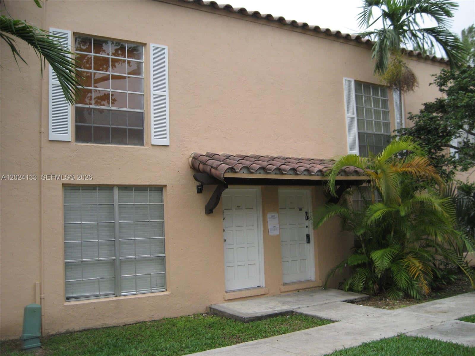 10806 N Kendall Dr # 26, Miami FL 33176