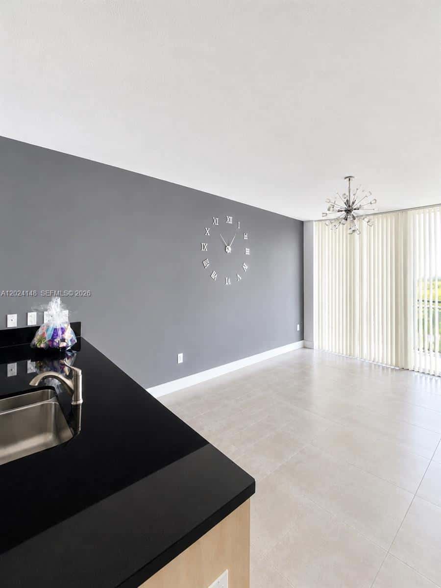 79 SW 12th St, Miami FL 33130