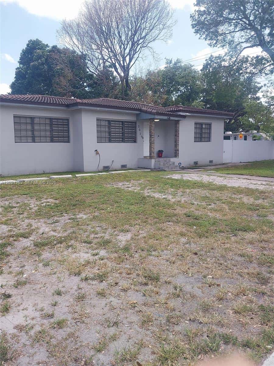 2034 NW 93rd St # 0, Miami FL 33147