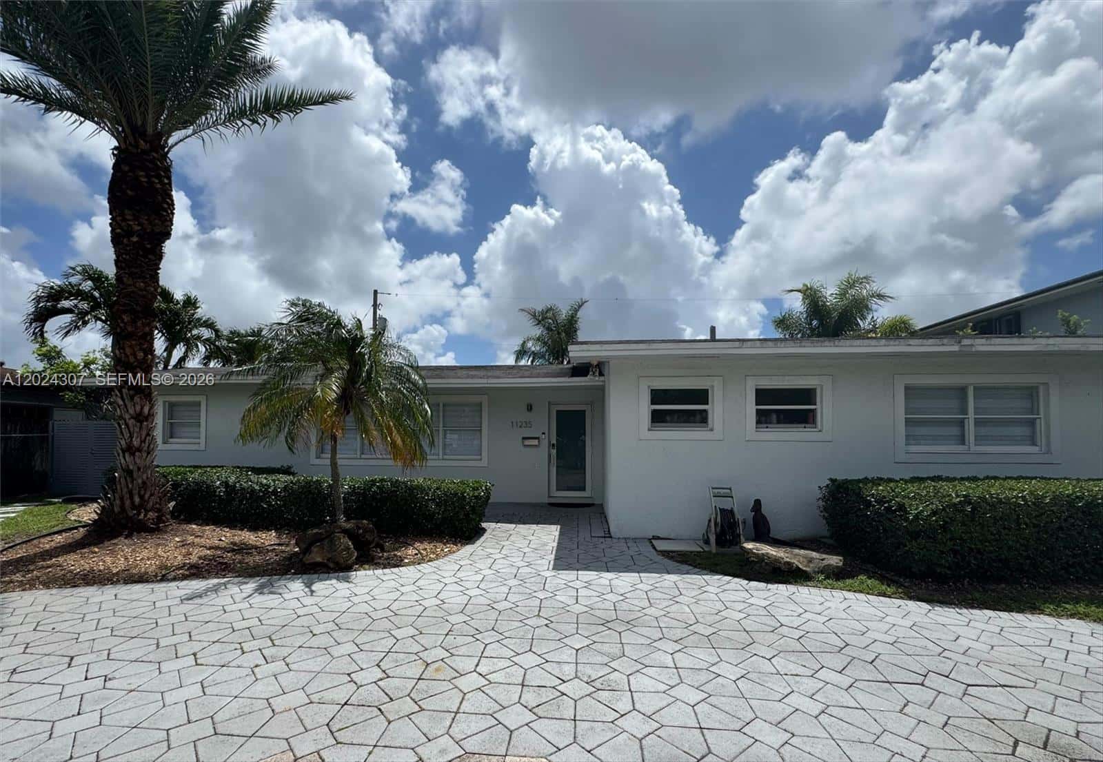 11235 NW 62nd Ave, Hialeah FL 33012