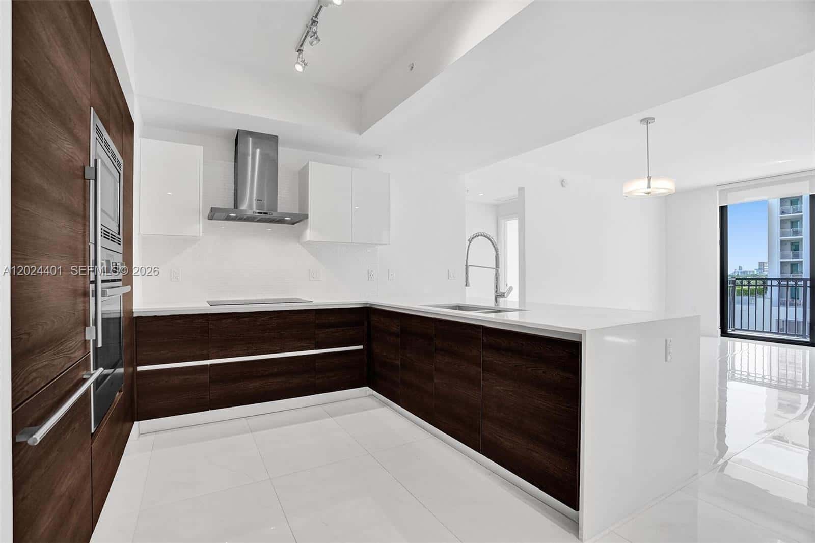 301 Altara Ave # 536, Coral Gables FL 33146