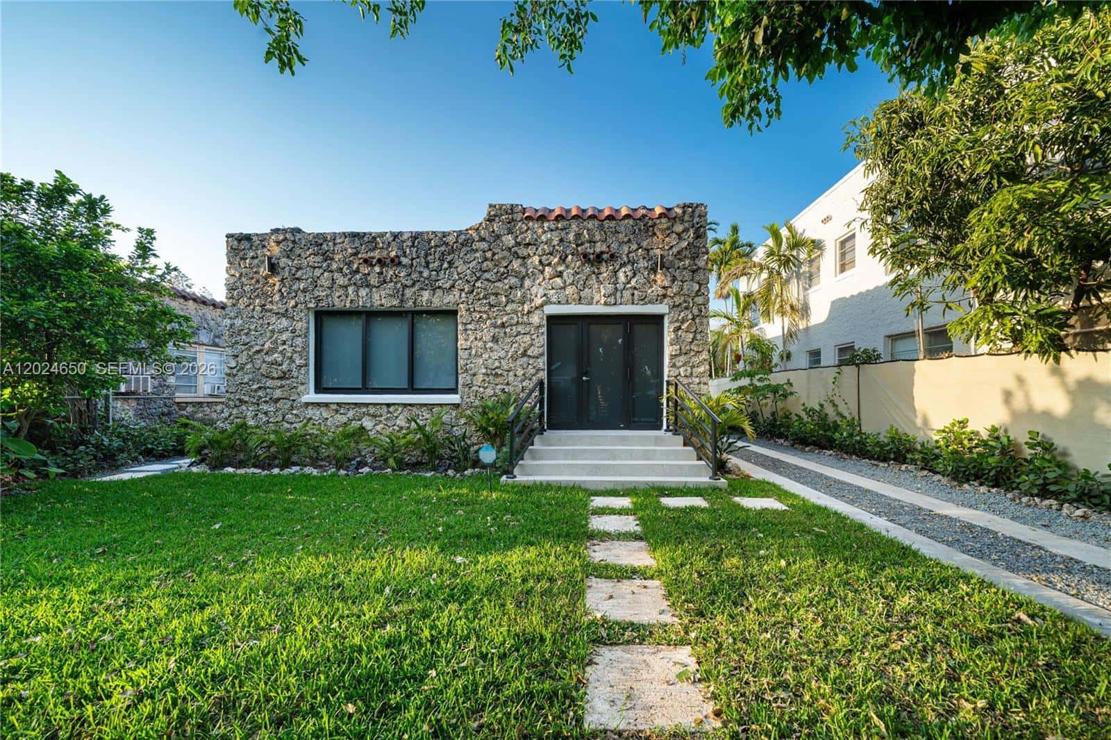 1663 SW 13th St, Miami FL 33145
