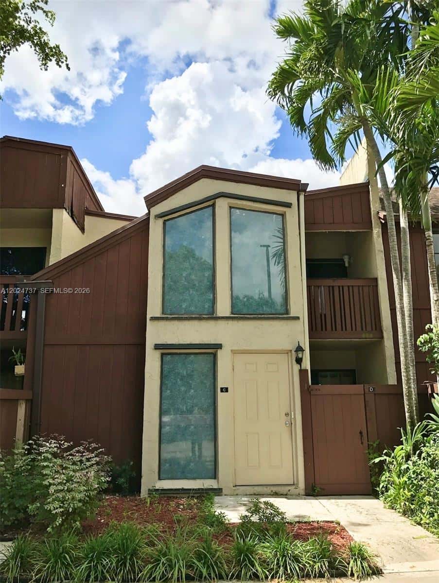 6547 SW 116th Pl # C, Miami FL 33173