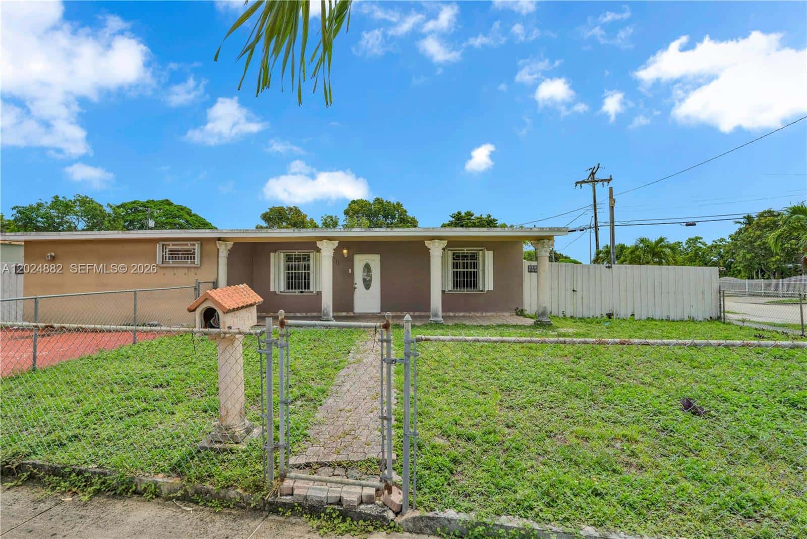 3651 W 2nd Ct, Hialeah FL 33012