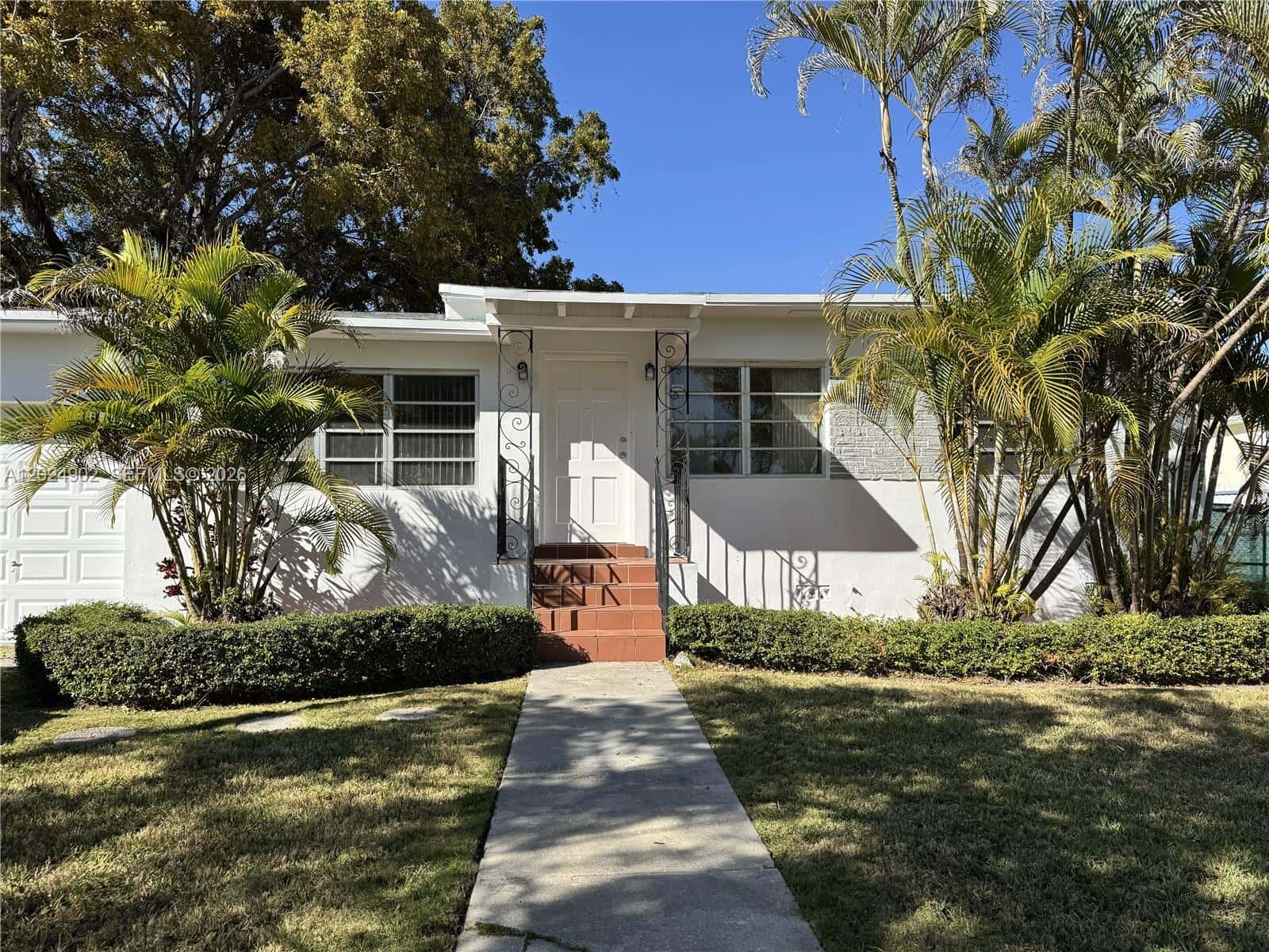 5353 SW 6th St, Miami FL 33134