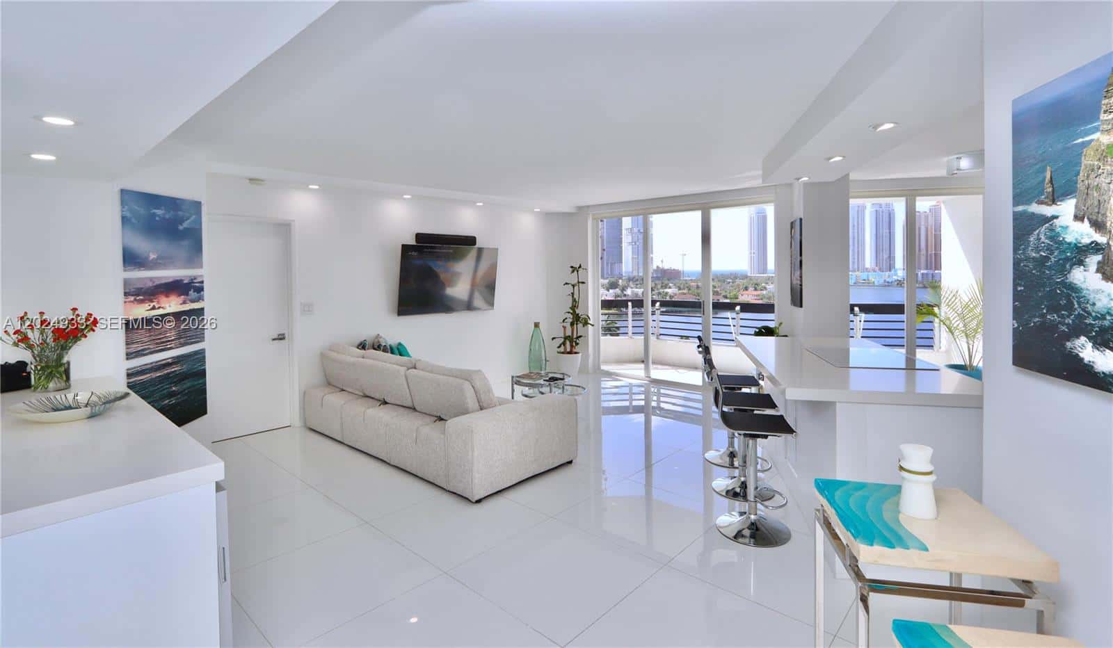 3600 Mystic Pointe Dr # 1115, Aventura FL 33180