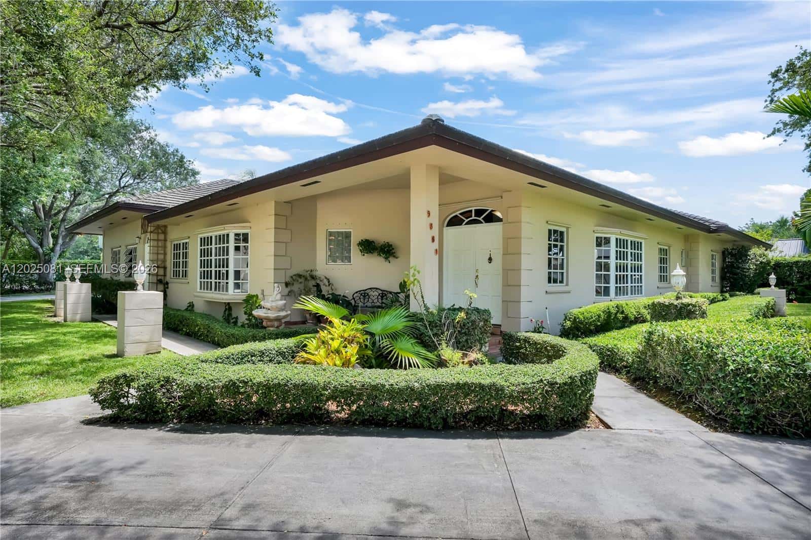 9861 SW 130th St, Miami FL 33176