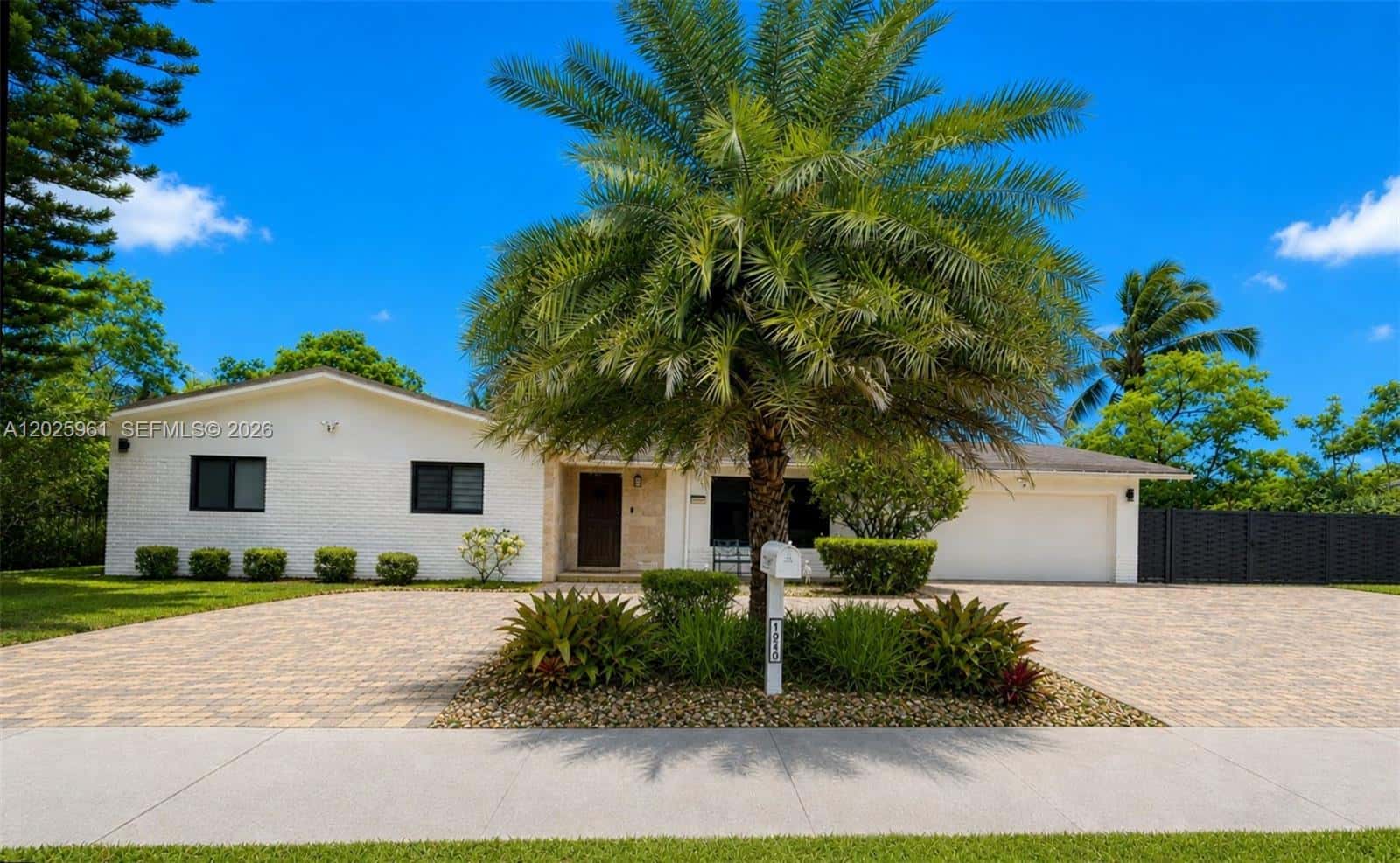 10240 SW 112th St, Miami FL 33176