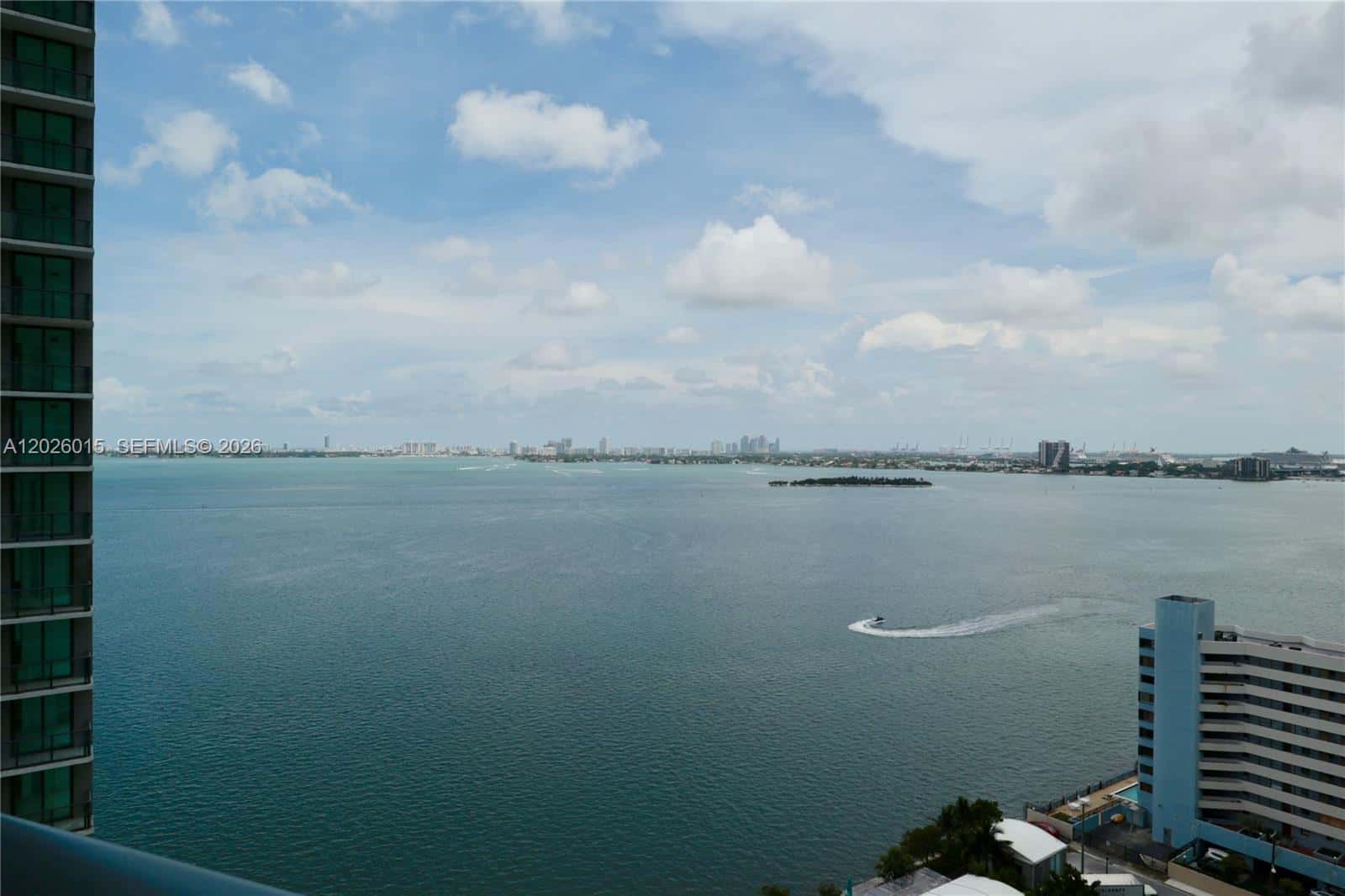 650 NE 32 # 1906, Miami FL 33137
