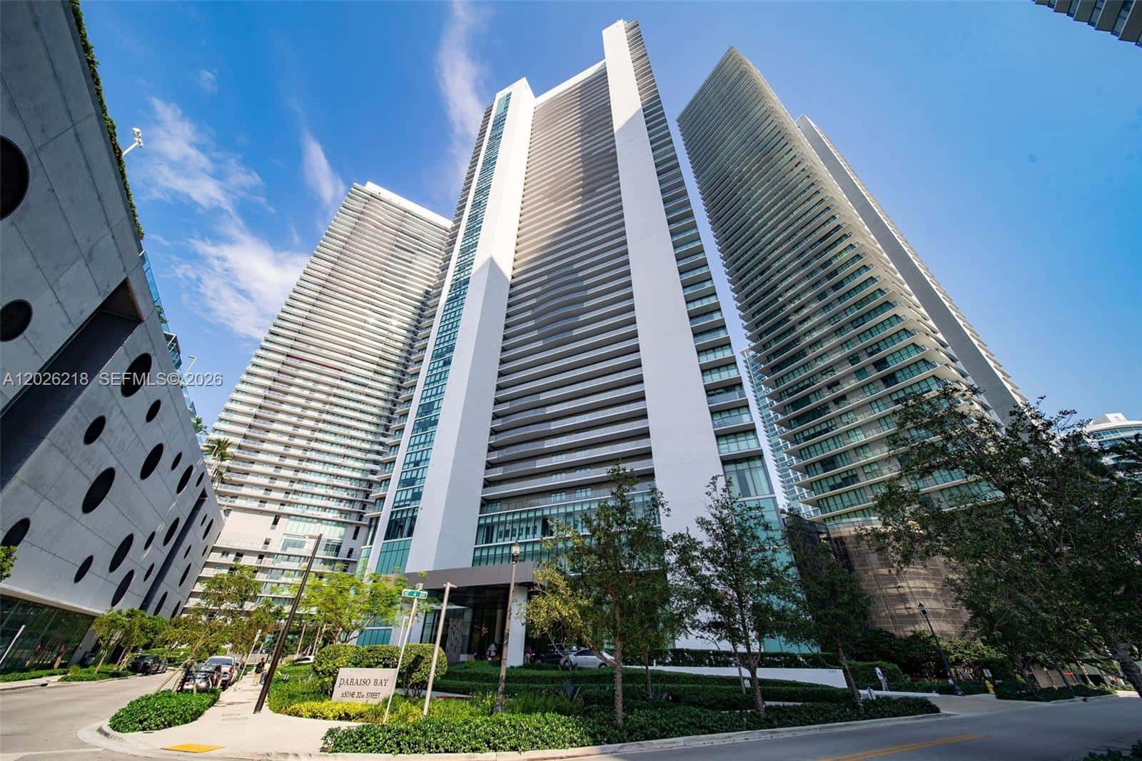 650 NE 32nd St # 3808, Miami FL 33137