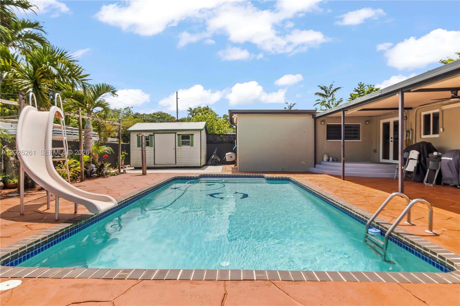 6250 SW 20 ter, Miami FL 33155