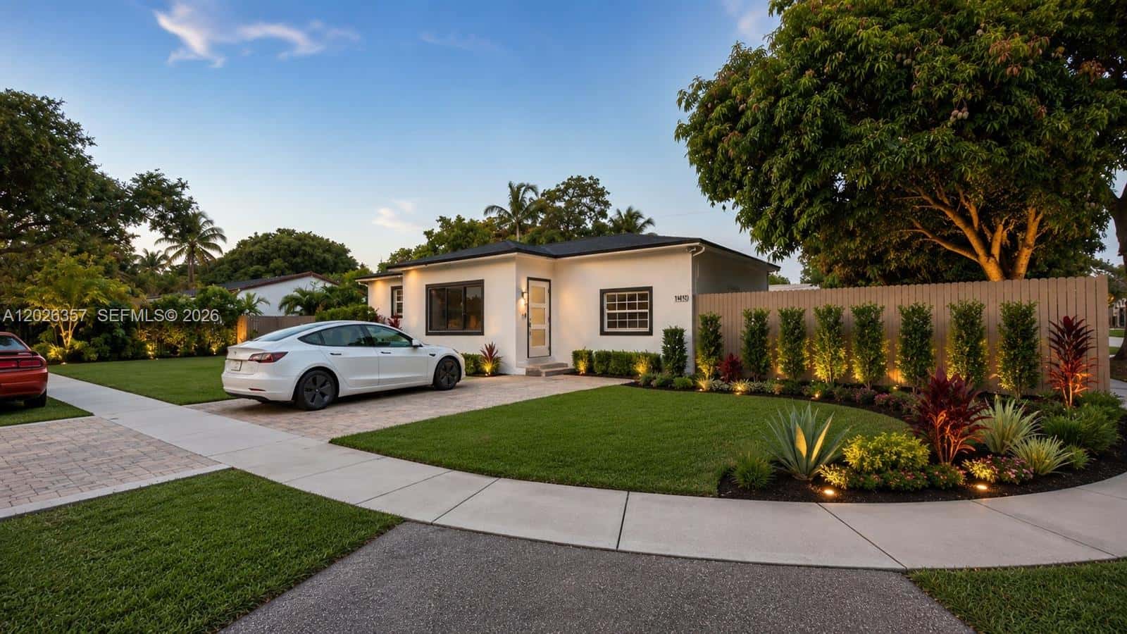 1090 NW 134th St, North Miami FL 33168