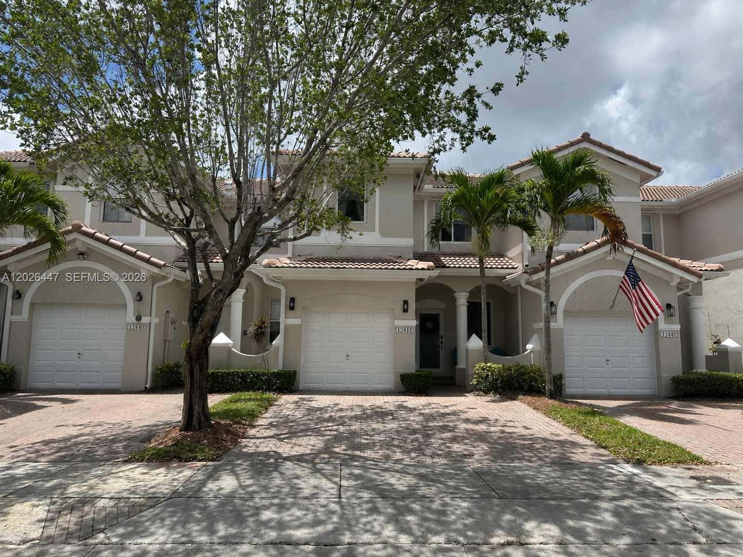 12444 SW 125th St, Miami FL 33186