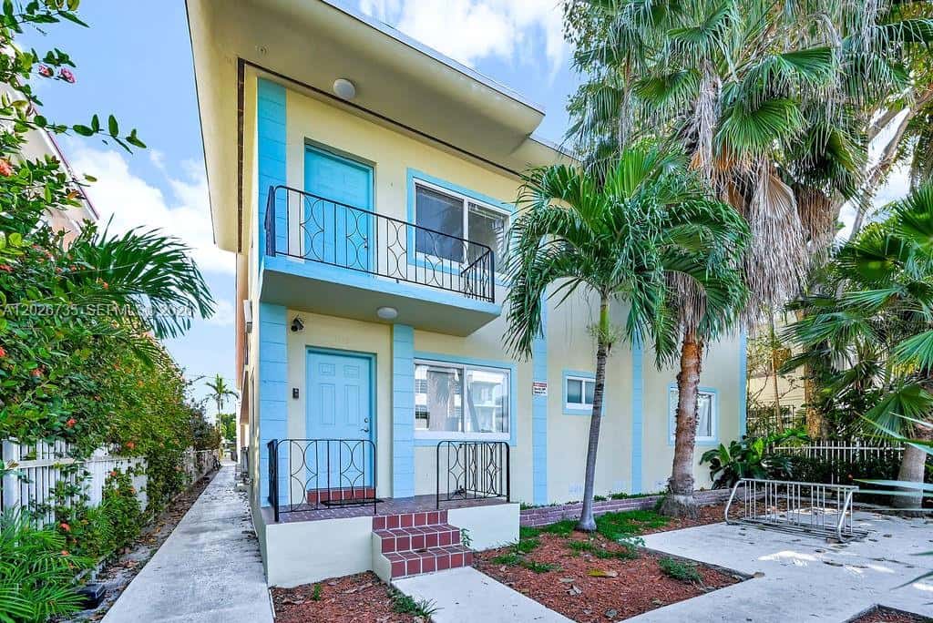 1135 Euclid Ave # 202, Miami Beach FL 33139