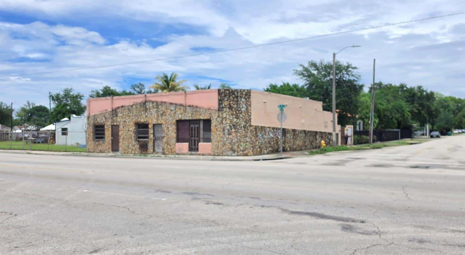 4201 NW 17th Avenue, Miami FL 33142