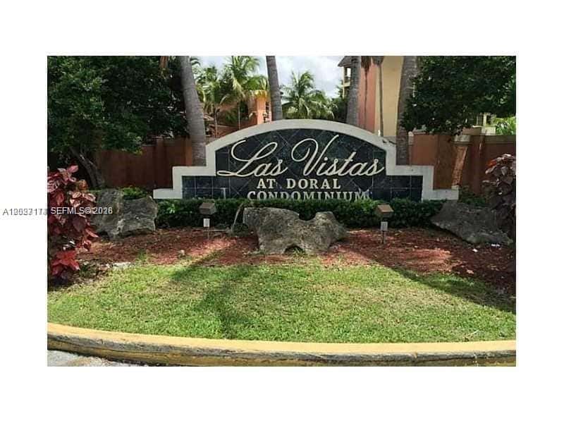 8215 Lake Dr # 105, Doral FL 33166