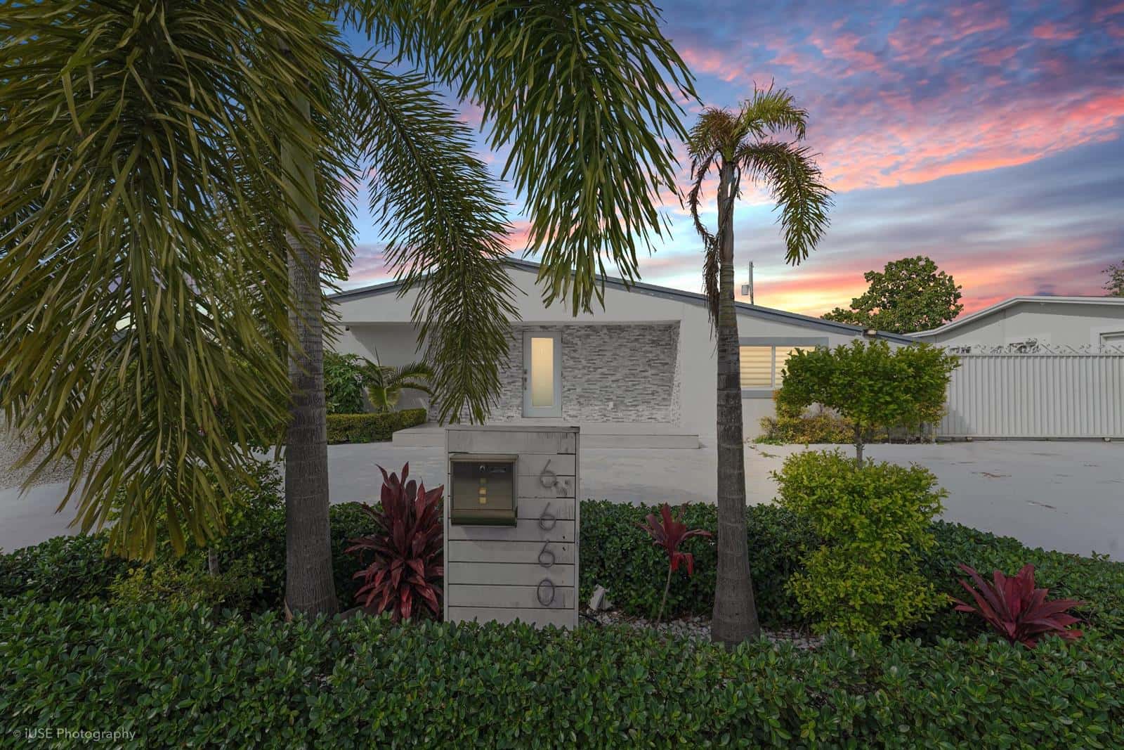 6660 W 13th Avenue, Hialeah FL 33012