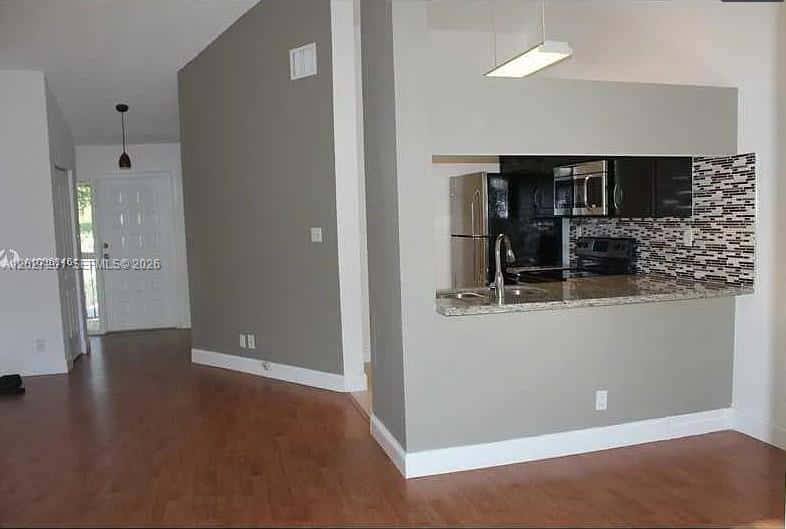 13907 SW 91st Ter # 13907, Miami FL 33186