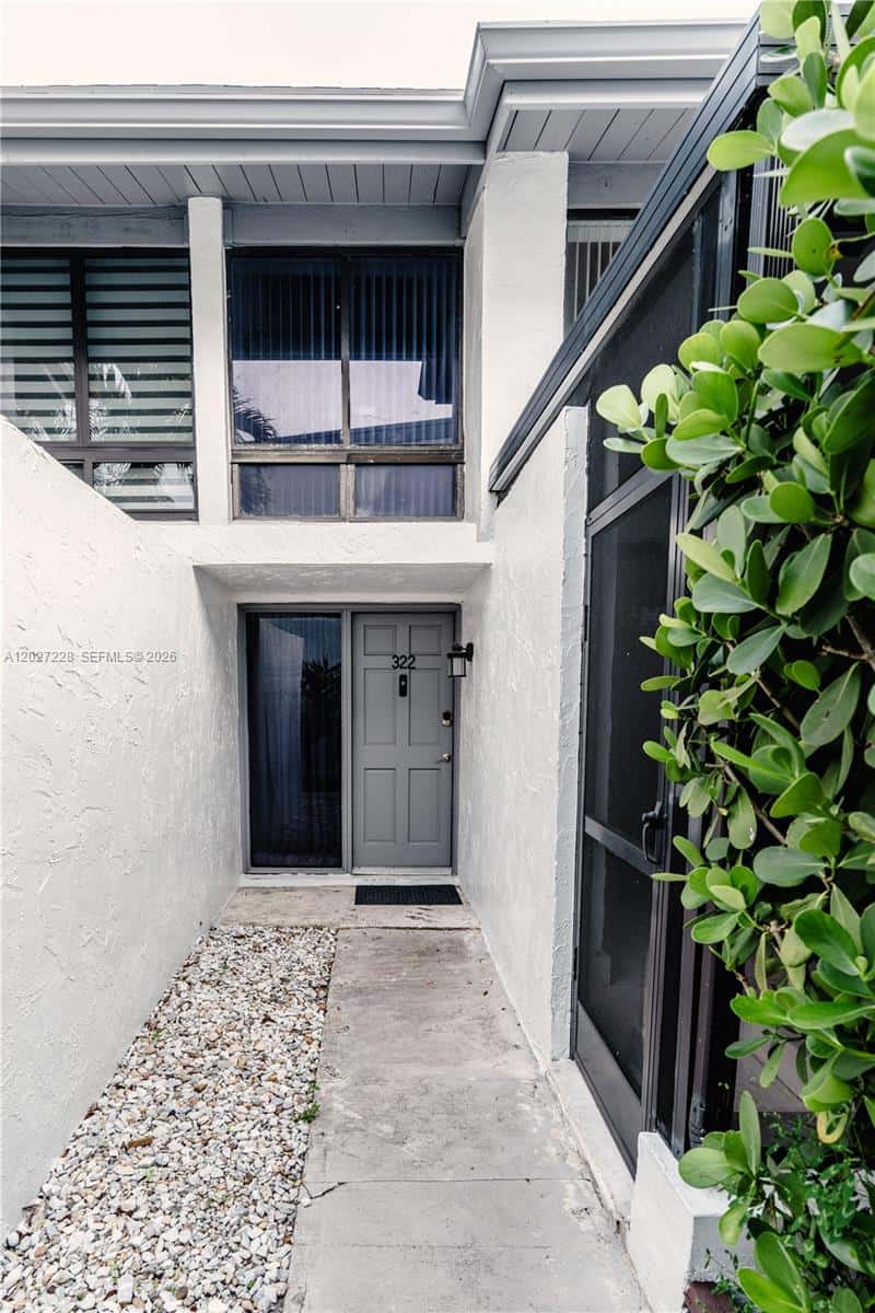 19200 NE 25th Ave # 322C, Miami FL 33180