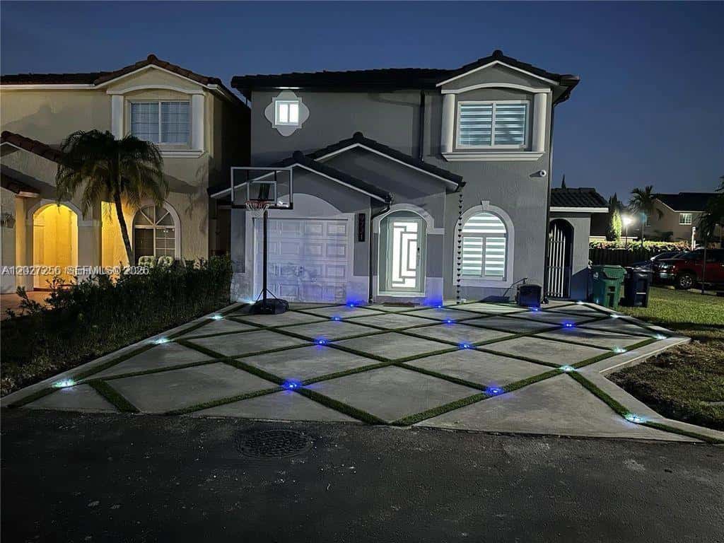 9721 SW 162nd Ct, Miami FL 33196