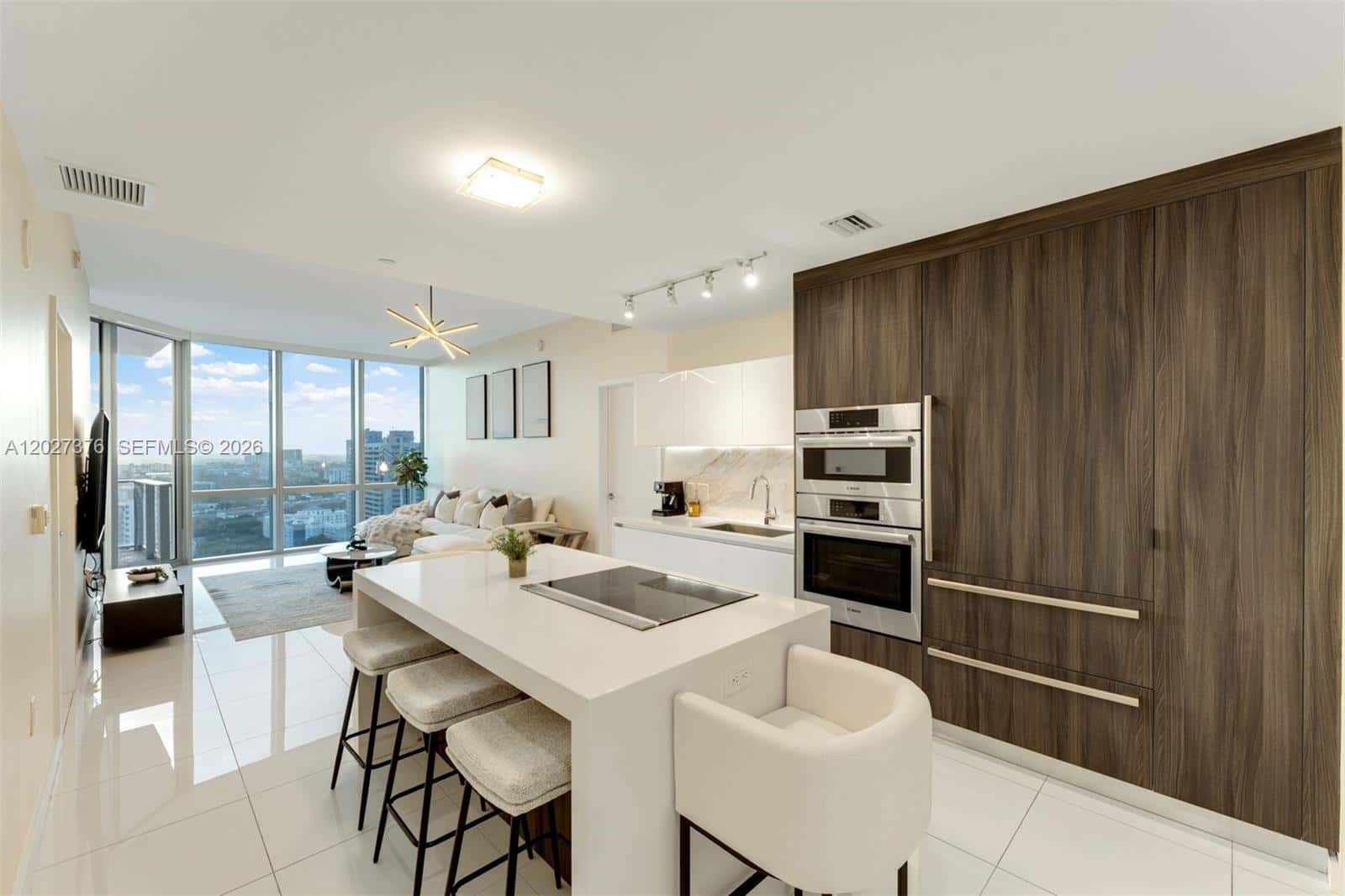 851 NE 1st Ave # 2308, Miami FL 33132