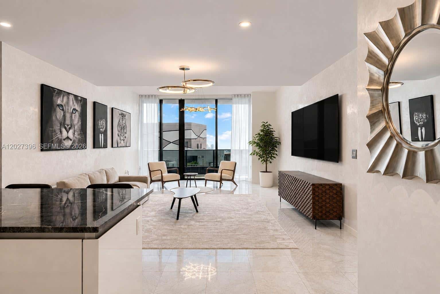 1000 Brickell Plz, Miami FL 33131