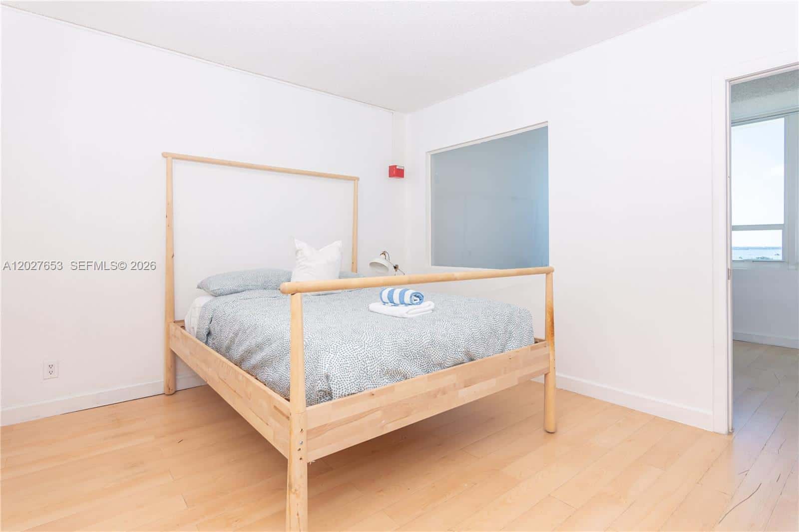 5445 Collins Ave # 1105, Miami Beach FL 33140