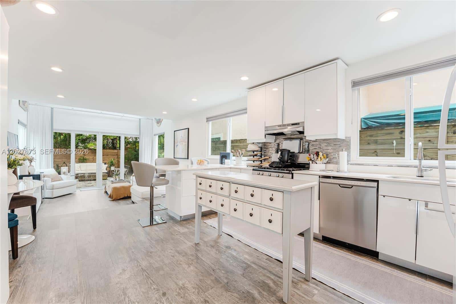 2792 SW 22nd Ave, Miami FL 33133