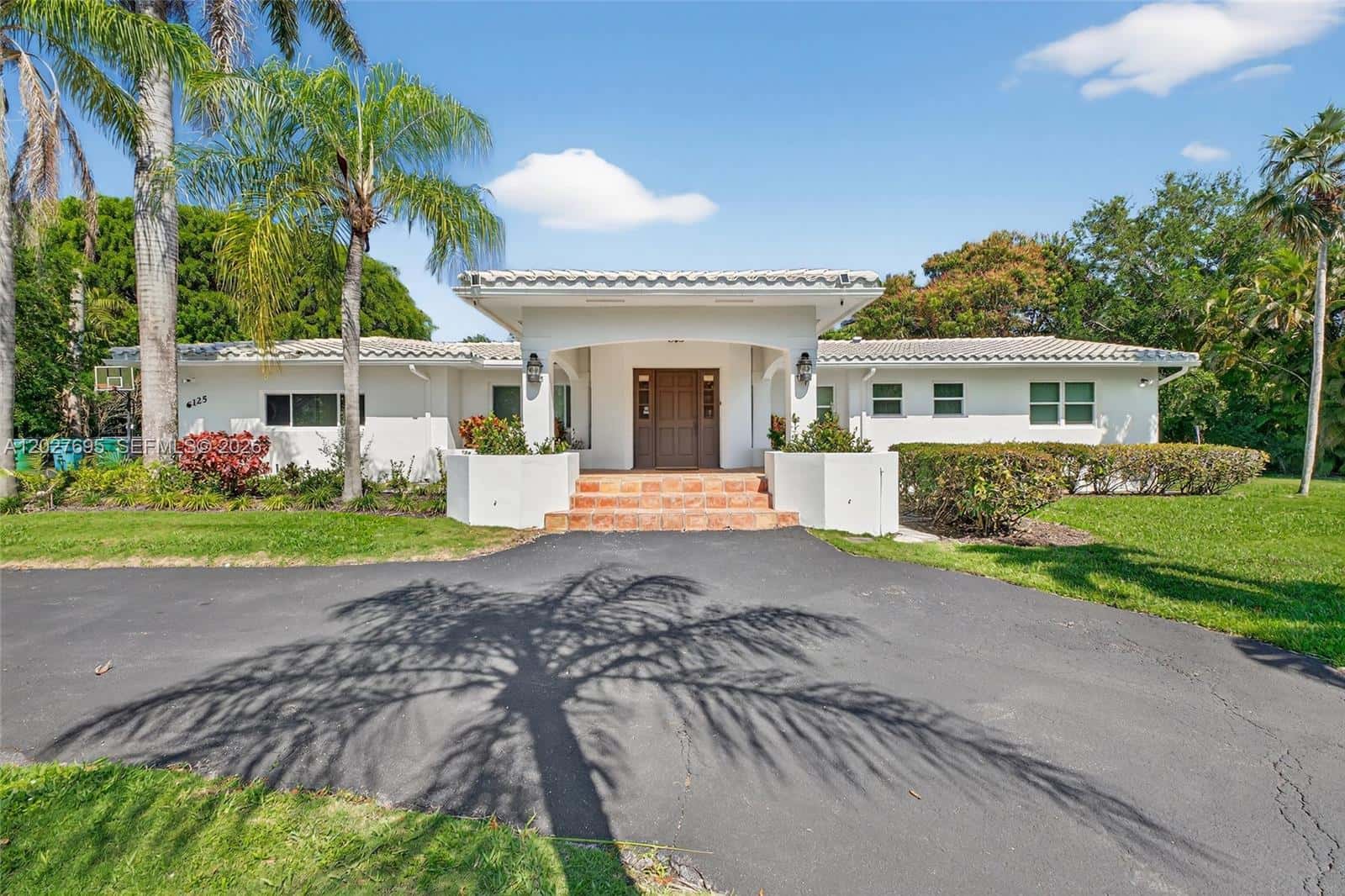 6125 SW 109th St, Pinecrest FL 33156