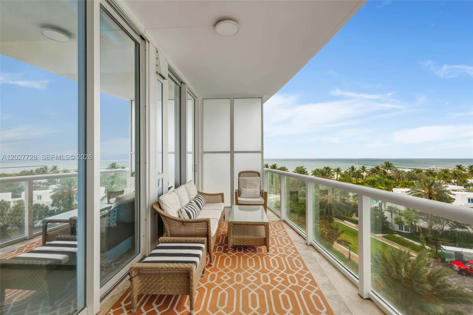 50 S Pointe Dr # 903, Miami Beach FL 33139