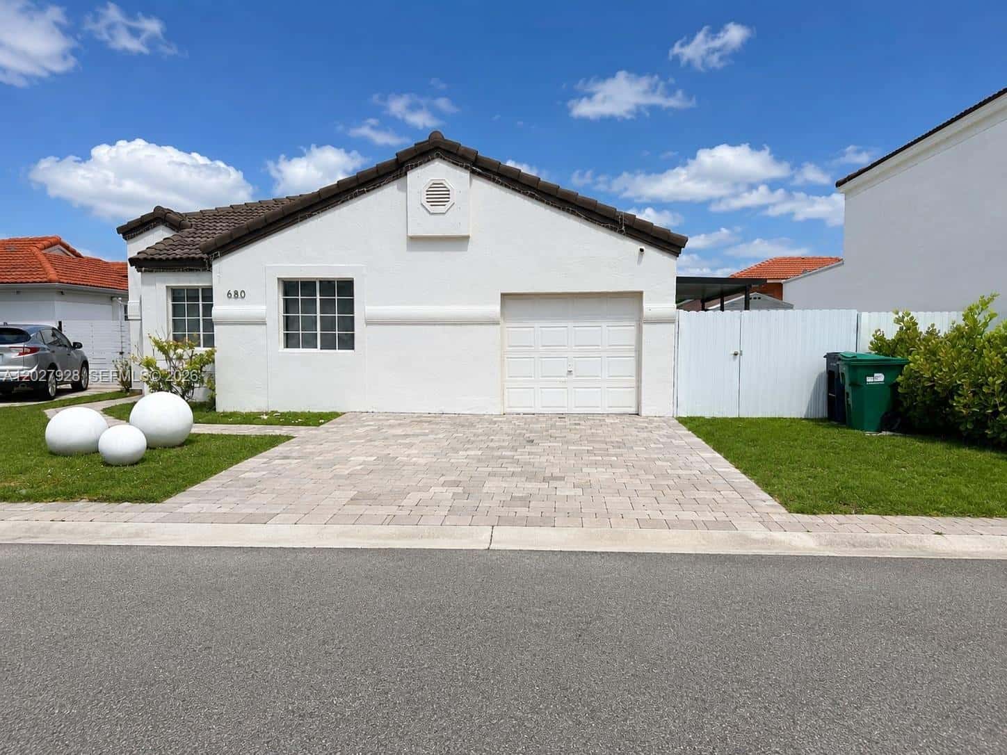 680 NW 124th Pl, Miami FL 33182