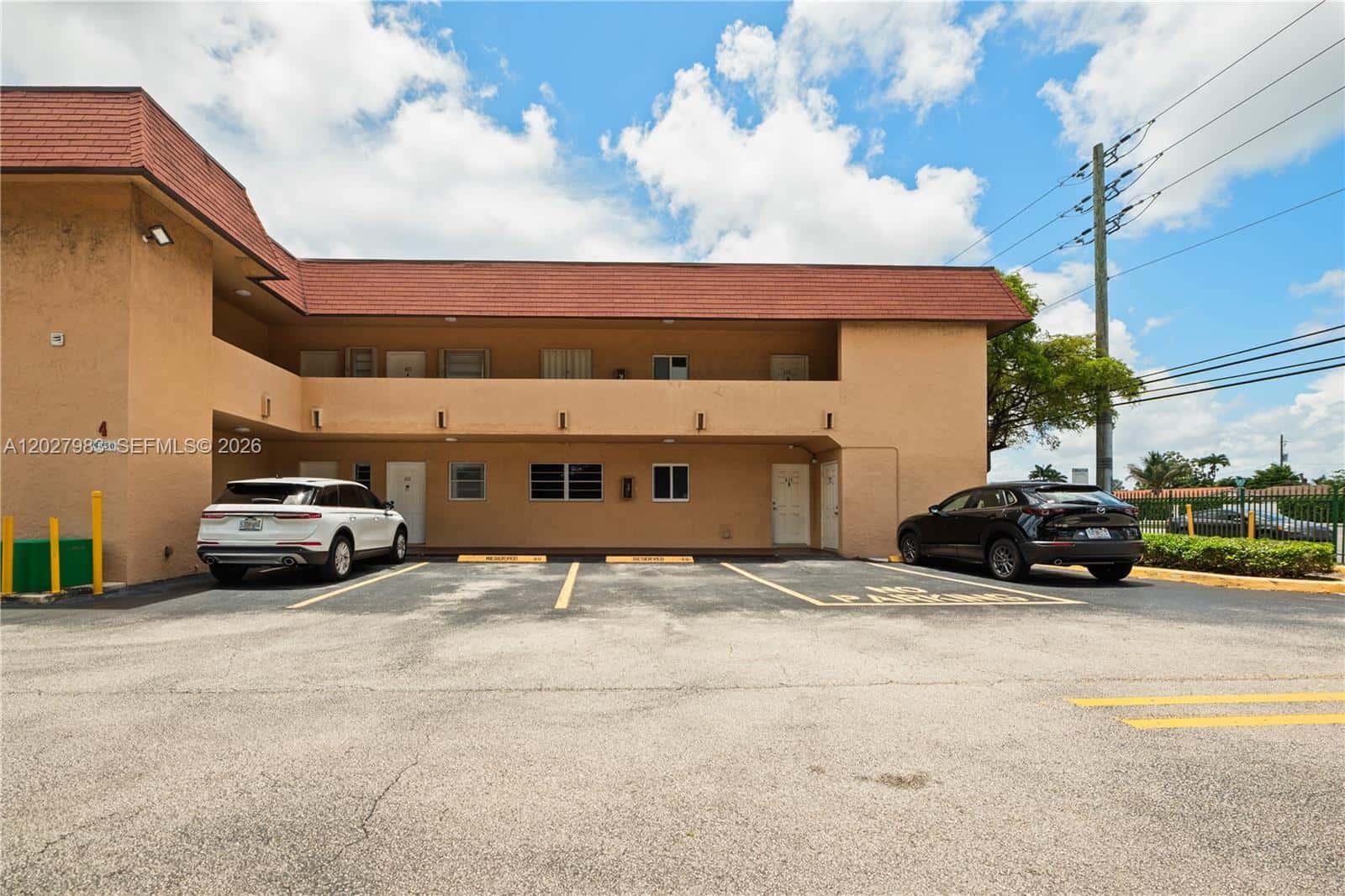 9950 SW 88th St # 4, Miami FL 33176