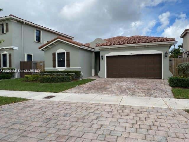 15415 SW 175th St, Miami FL 33187