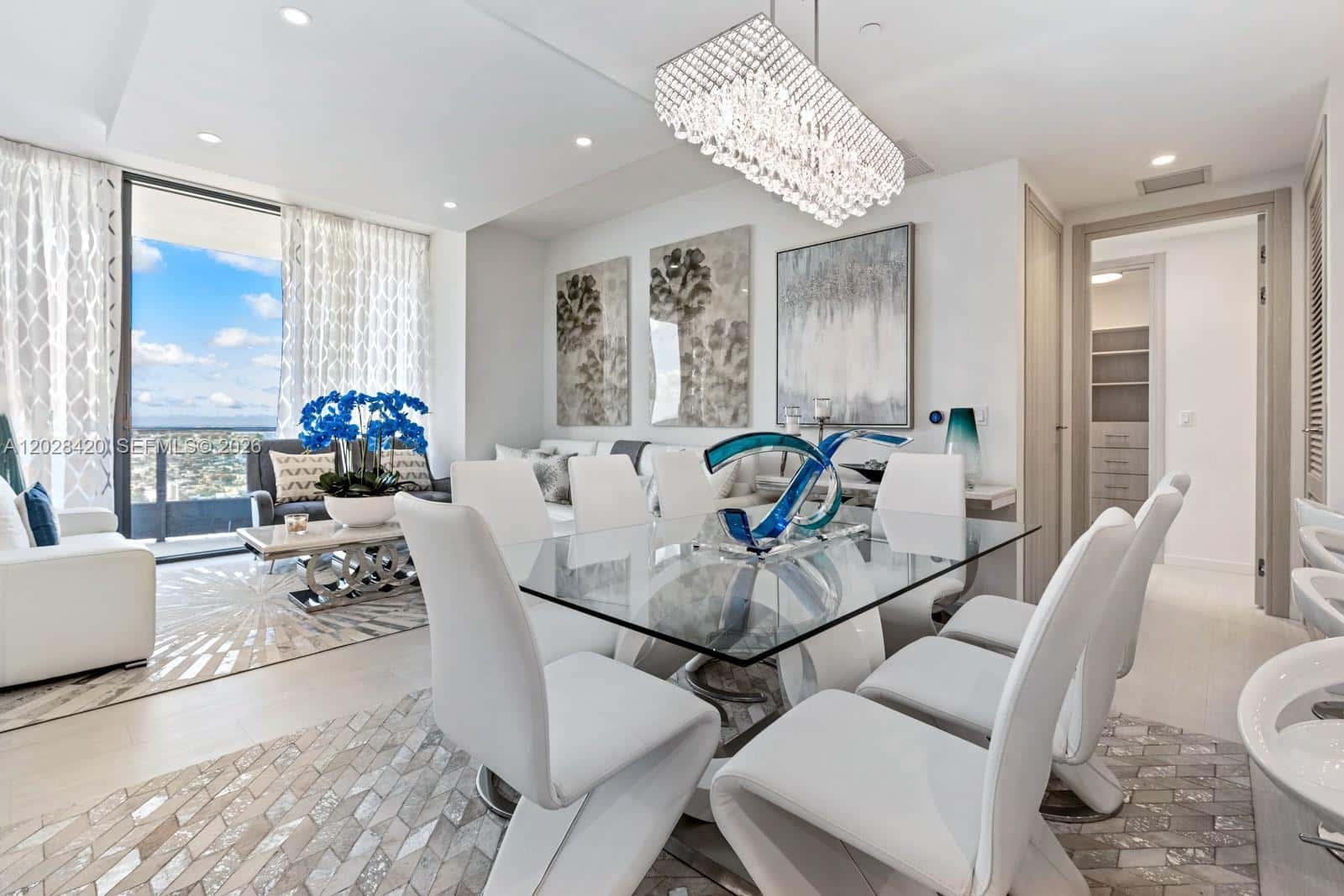 1000 Brickell Plz, Miami FL 33131