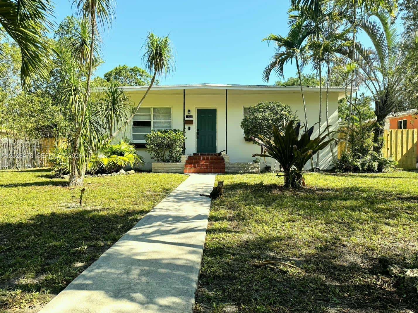 1135 NE 133rd St # 0, North Miami FL 33161