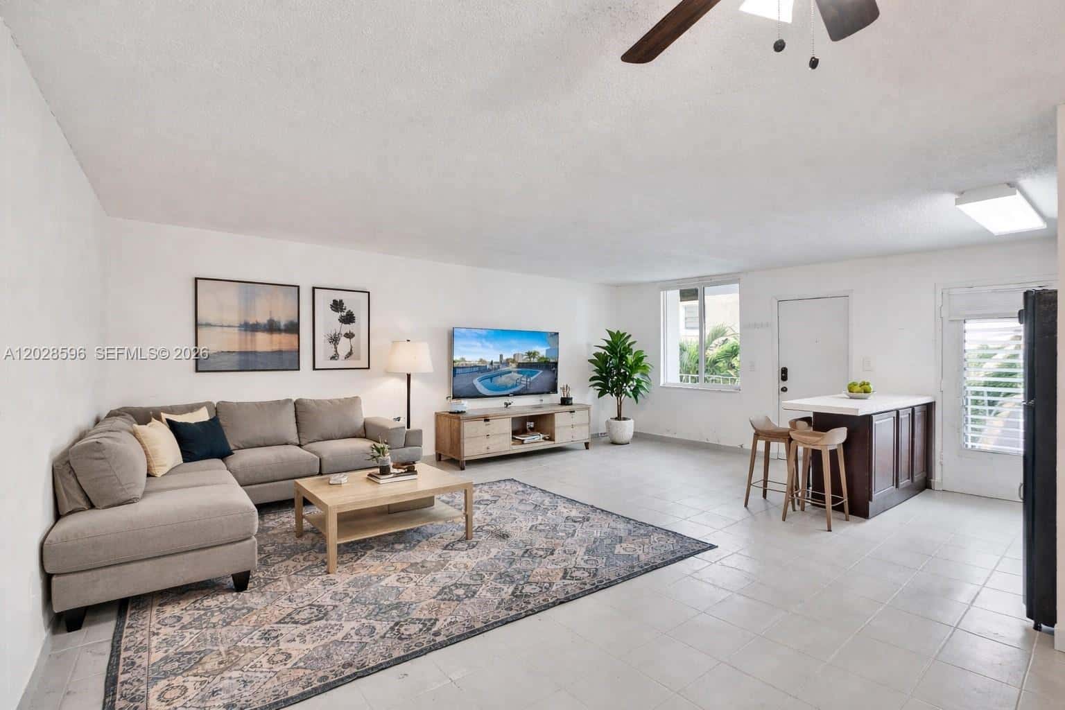 7133 Bay Dr # 305, Miami Beach FL 33141