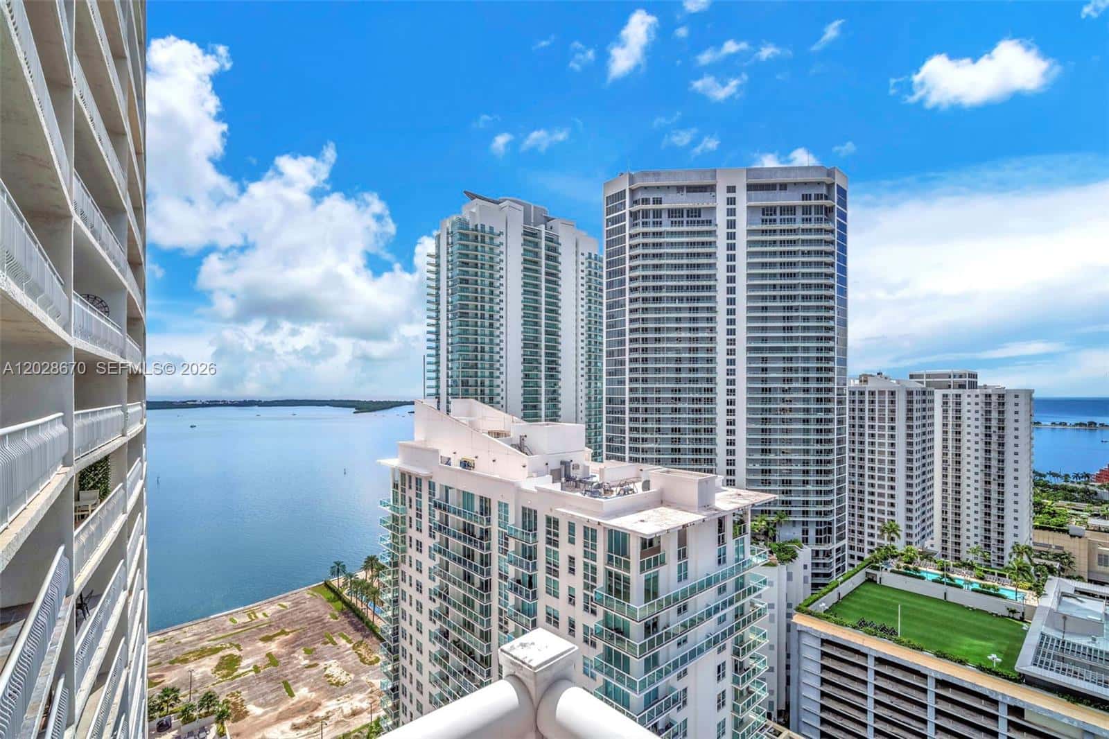 1200 Brickell Bay Dr # 3123, Miami FL 33131