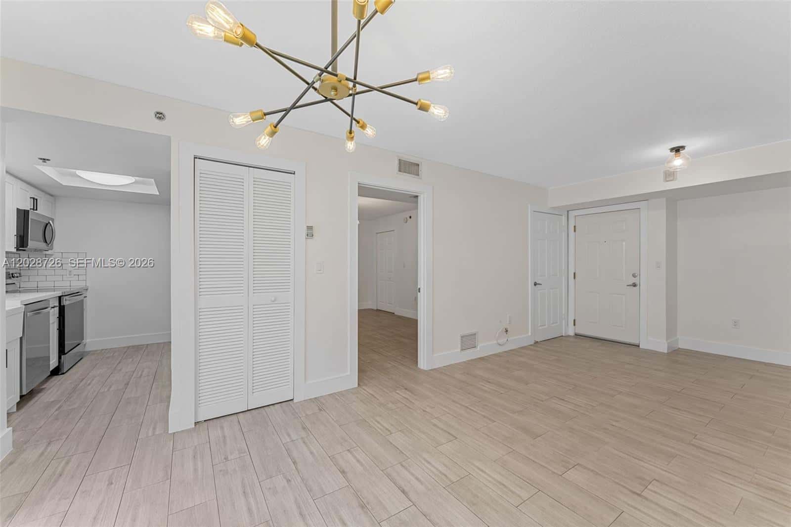 2415 NW 16th St Rd # 306, Miami FL 33125