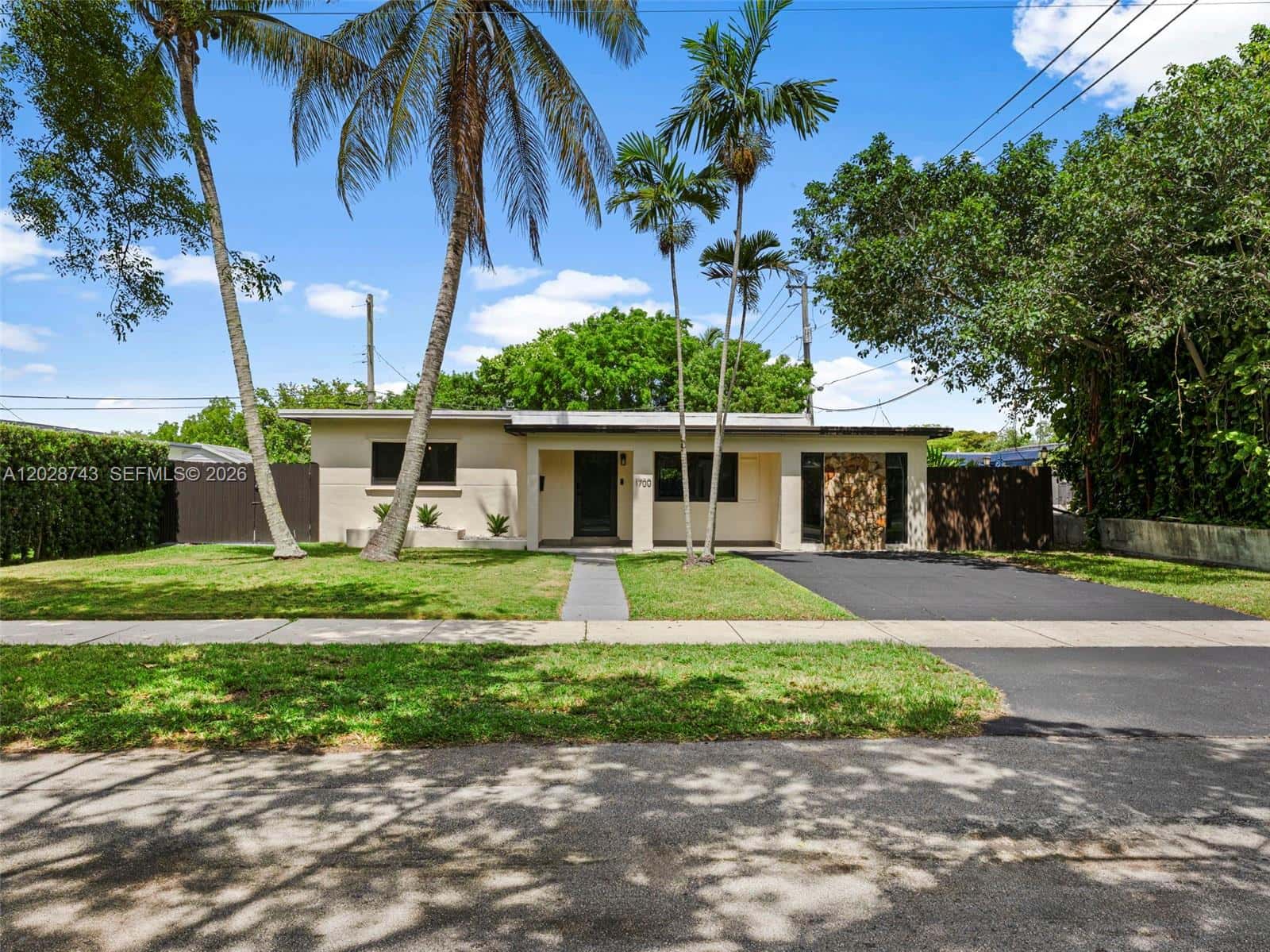 1700 SW 64th Ave, West Miami FL 33155