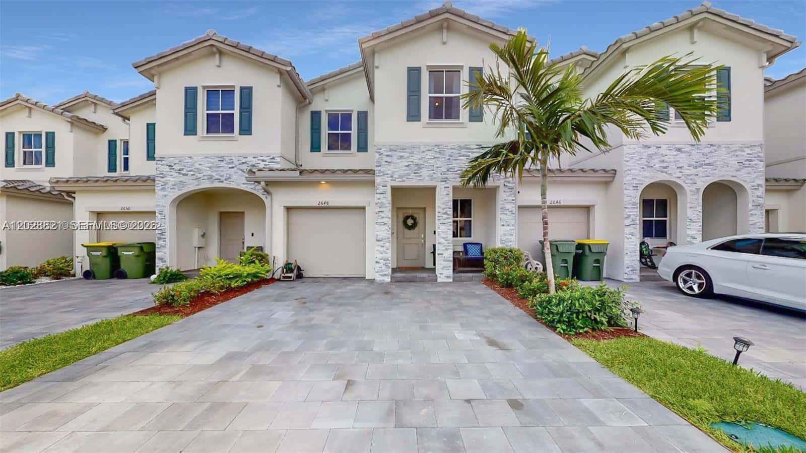 1030 SE 26th Ter, Homestead FL 33035