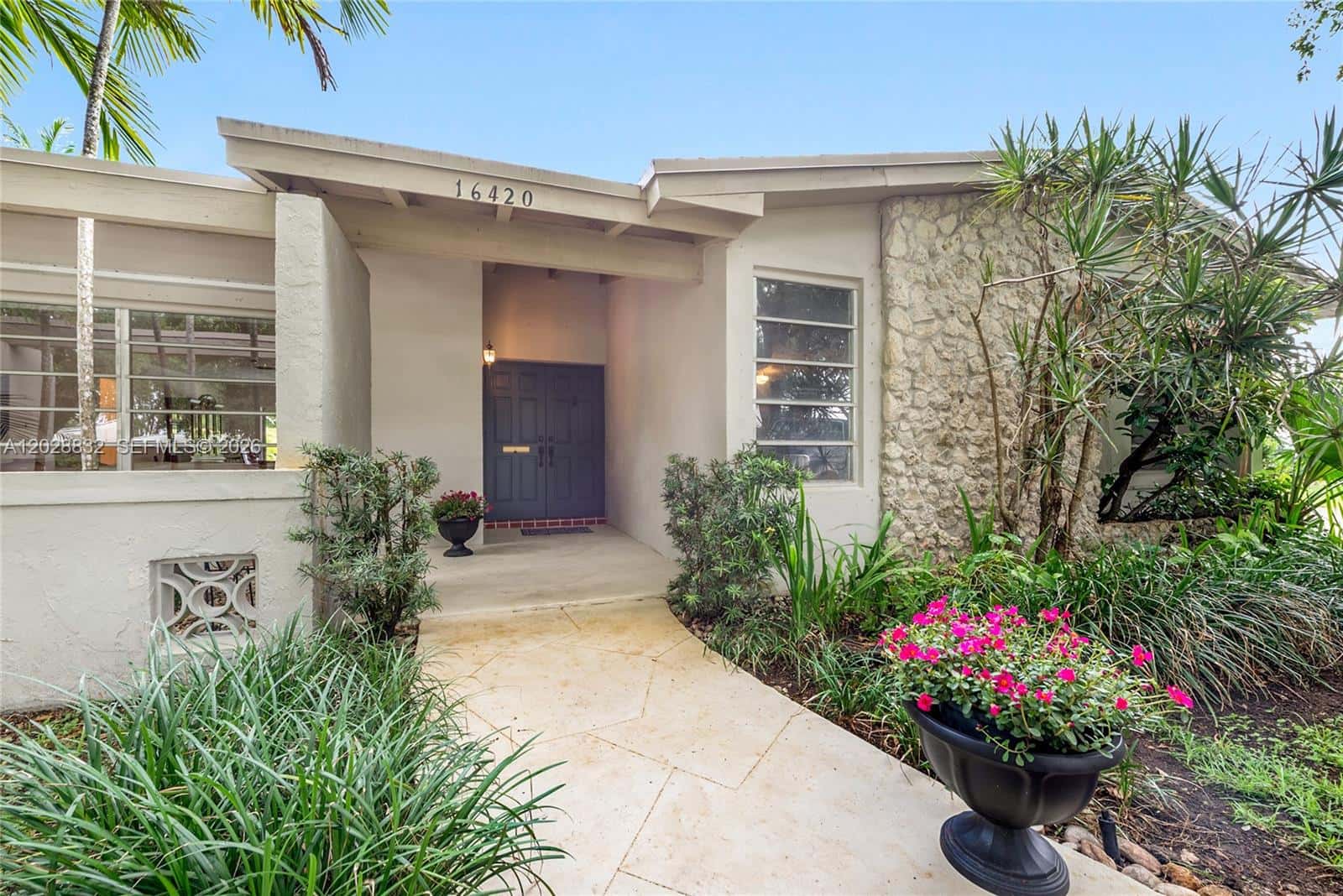 16420 SW 81st Ave, Palmetto Bay FL 33157