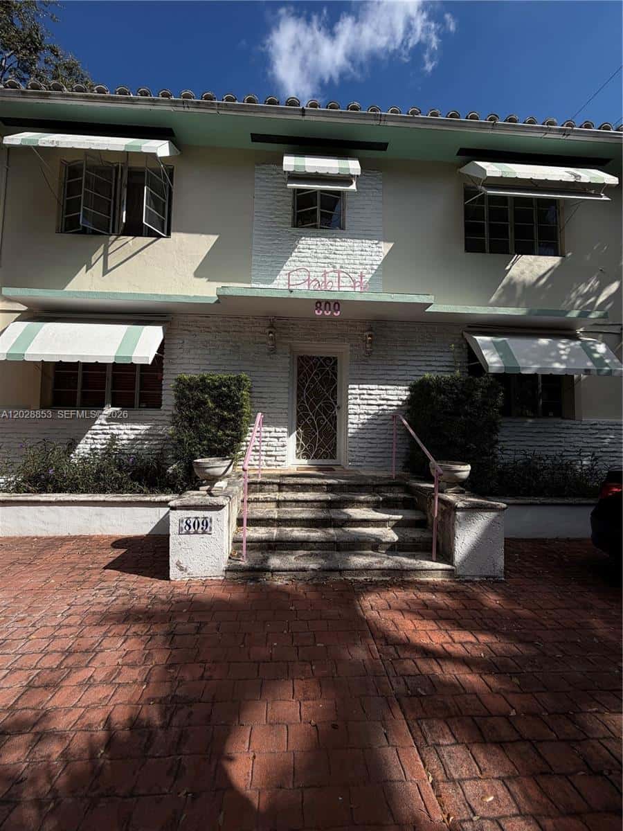 809 Ferdinand St # 3, Coral Gables FL 33134