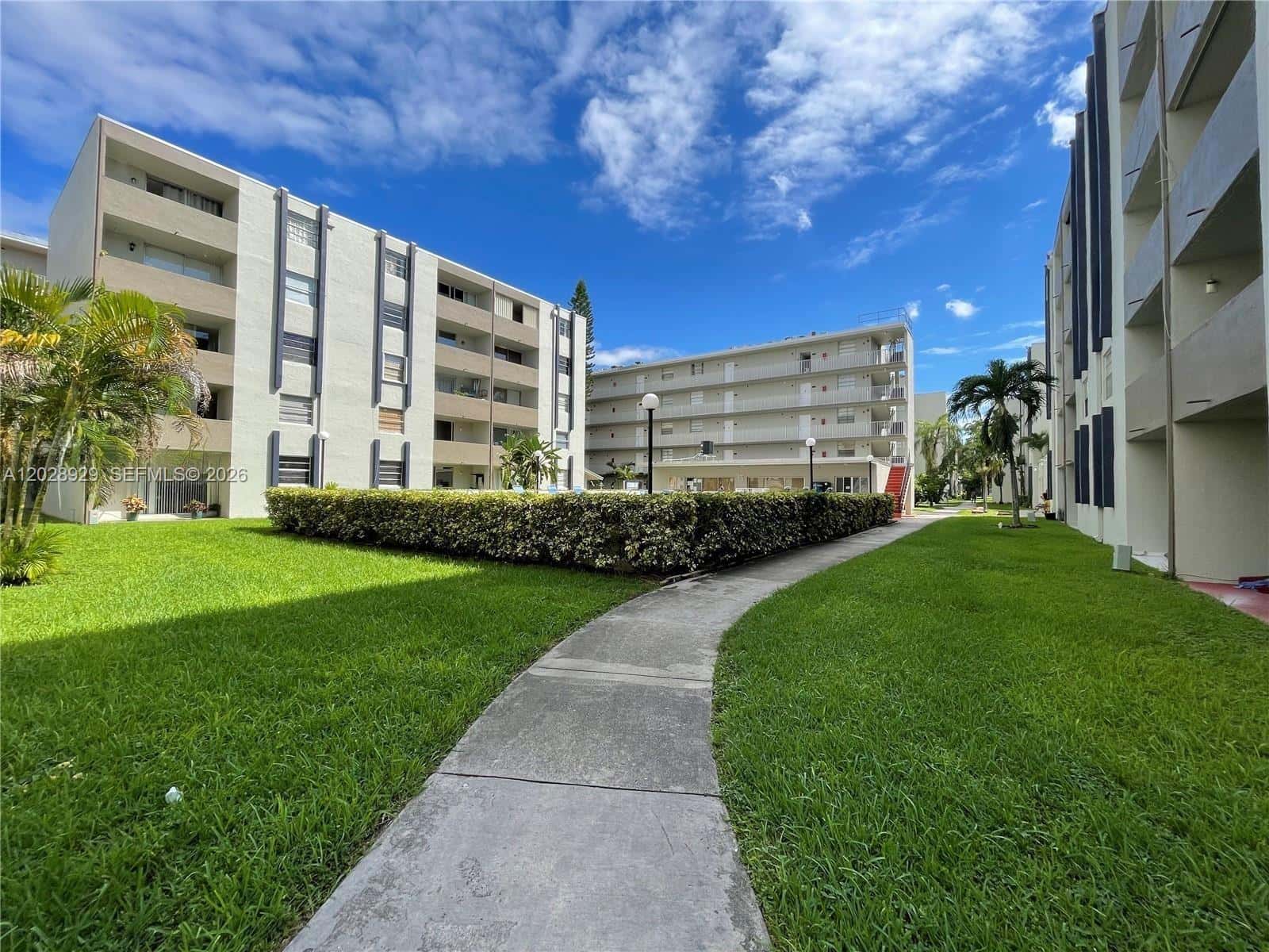 10090 NW 80th Ct # 1123, Hialeah Gardens FL 33016