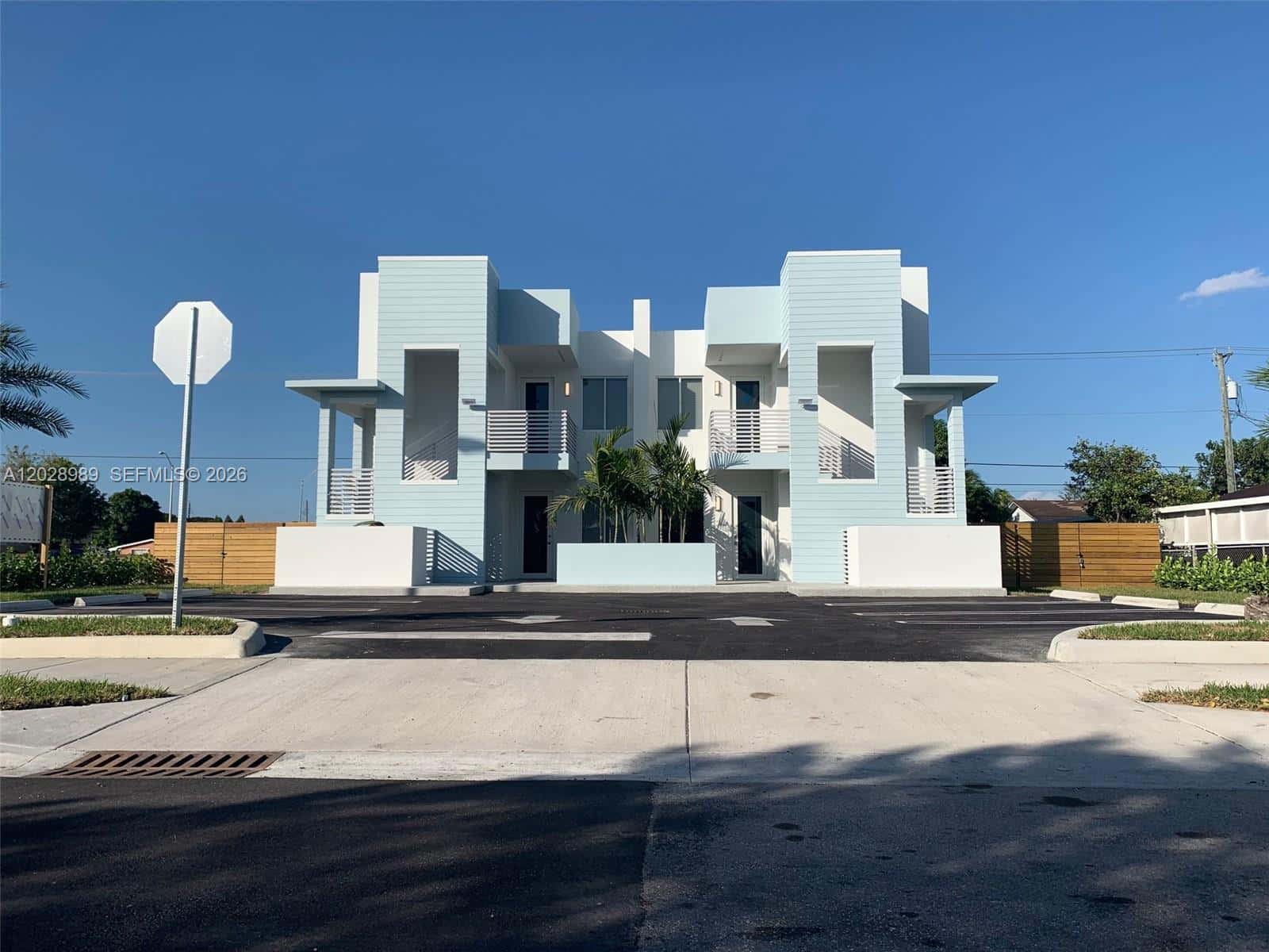 807 E 28th St # 807, Hialeah FL 33013