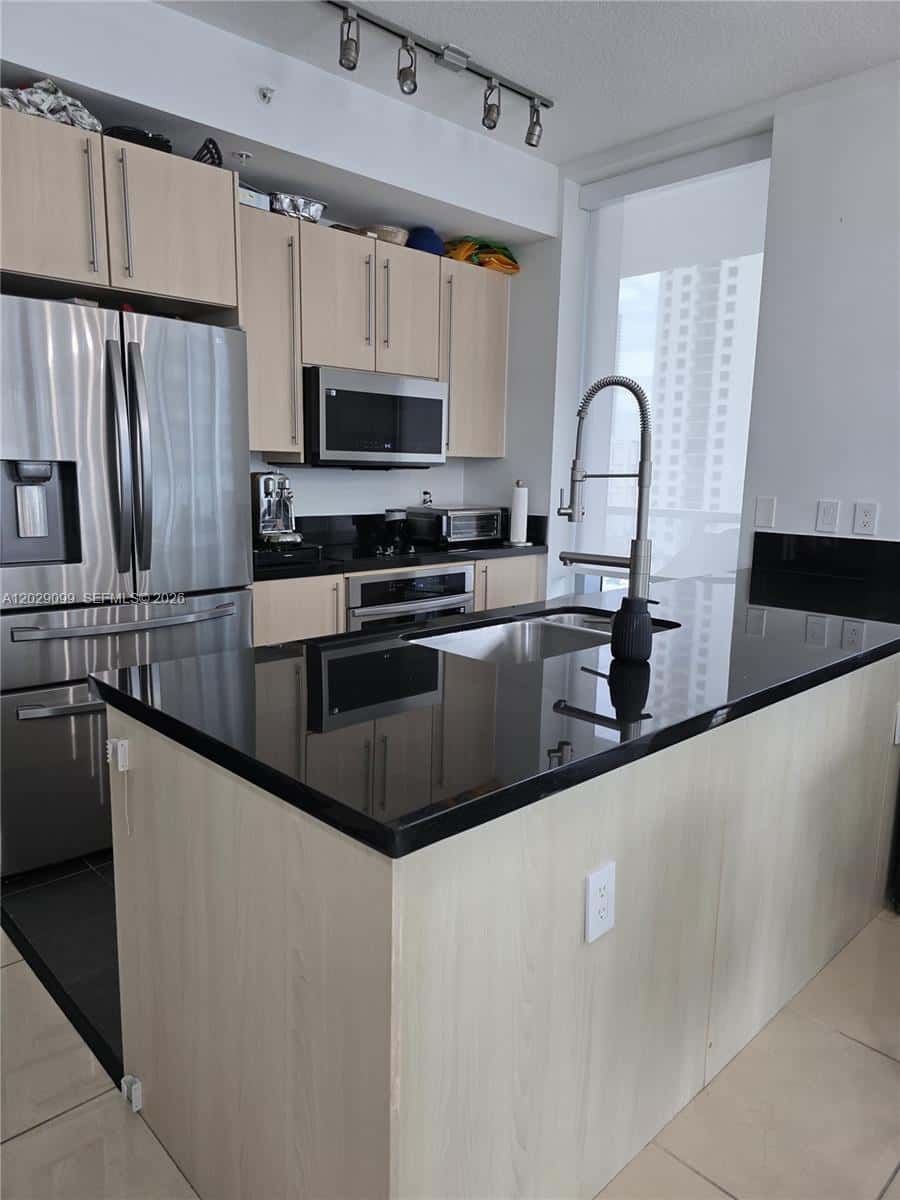 1111 SW 1st Ave, Miami FL 33130