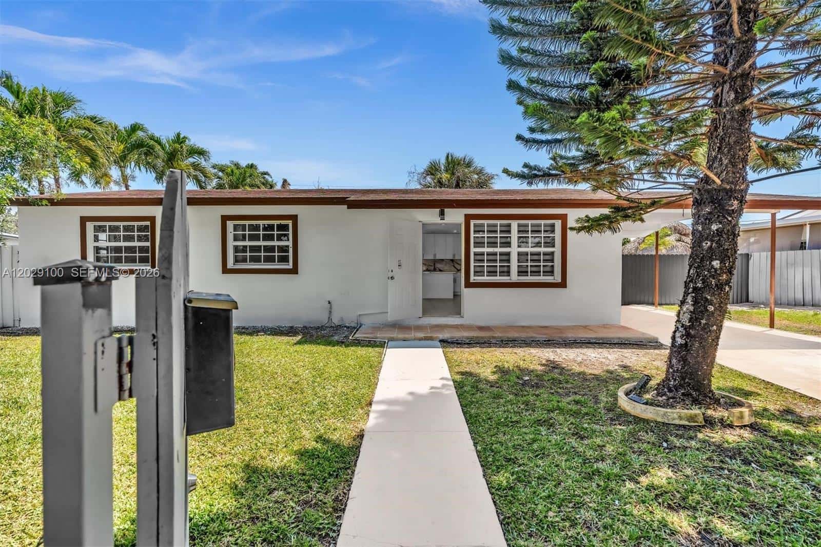 11790 SW 34th St, Miami FL 33175