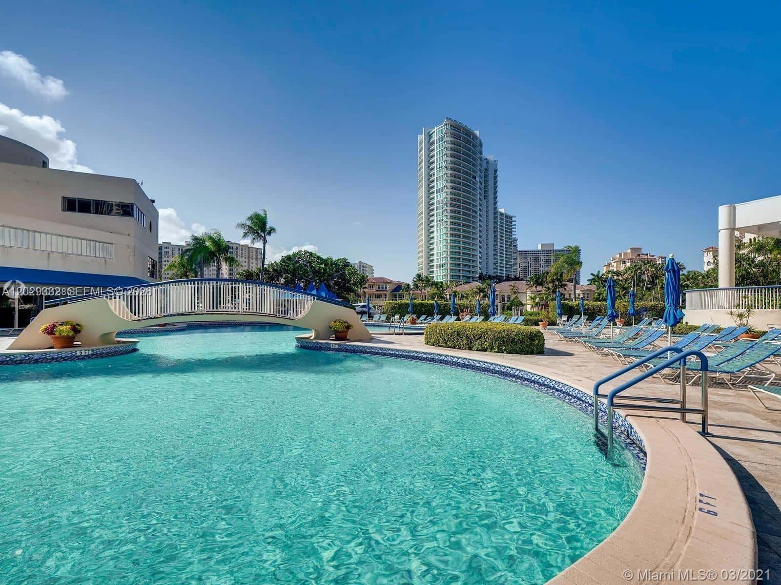 19707 Turnberry Way # 16L, Aventura FL 33180